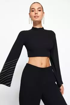 Короткая блузка с декоративными камнями Trendyol, черный