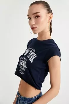 Короткая футболка с овальным вырезом Koton, белый