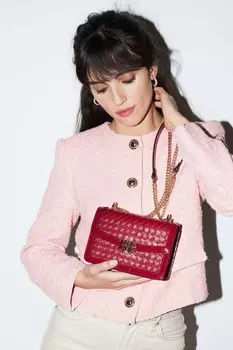 Короткая куртка Trophy из ткани букле River Island, розовый