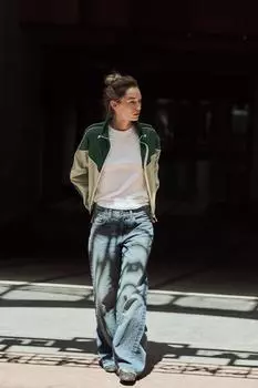 Короткая куртка в цвет блока ZARA, цвет Green/Ecru
