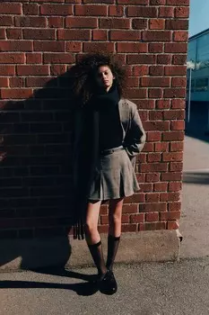 Короткая плиссированная юбка H&M, серый