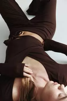 Короткая рубашка с запахом H&M, коричневый