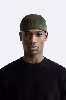 Короткая вельвовая шапка ZARA, хаки