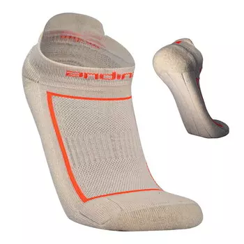 Короткие беговые носки из альпаки-мериноса ALPHA, противонатирающие, с набивкой и компрессией. ANDINA OUTDOORS, цвет weiss