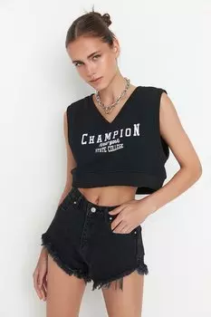 Короткие джинсы Trendyol, черный