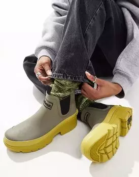 Короткие резиновые сапоги Barbour Nimbus с контрастной подошвой цвета хаки/лайм