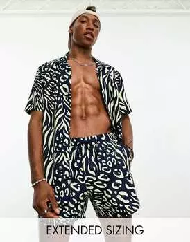 Короткие шорты для плавания с анималистичным принтом ASOS DESIGN