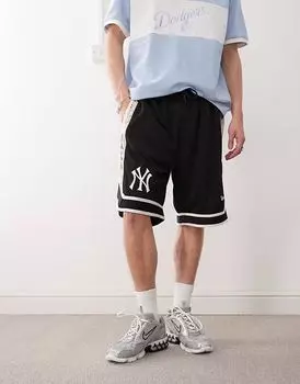 Короткие шорты New Era NY Yankees с контрастной вставкой черного цвета