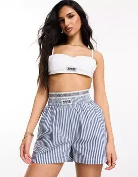 Короткие шорты с эластичным поясом и логотипом ASOS Weekend Collective в сине-белую полоску