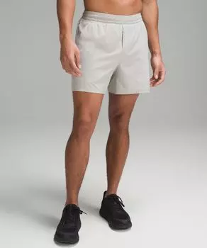 Короткие шорты с подкладкой Pace Breaker Lululemon, серый
