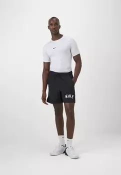 Короткие спортивные штаны Nike, черный