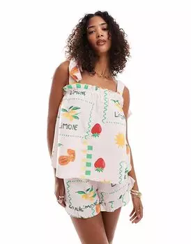 Короткий комбинезон с высокой талией Pieces в бледно-розовой цветовой гамме с фруктовым принтом