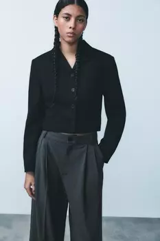 Короткий приталенный пиджак ZARA, черный