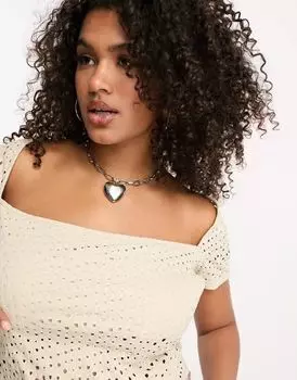 Короткий топ с квадратным вырезом и короткими рукавами COLLUSION Plus