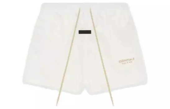 Короткий забег Fear Of God Essentials, цвет Cloud Dancer