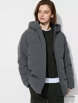 Пуховик Uniqlo с капюшоном, 55 зеленый