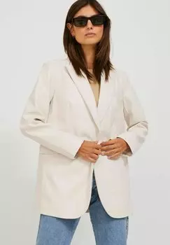 Короткое пальто JJXX