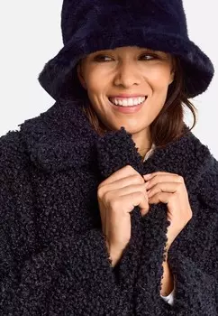 Короткое пальто MIT BREITEM REVERSKRAGEN Rich & Royal, темно-синий