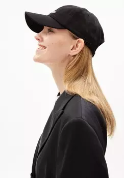 Короткое пальто ORIANA ARMEDANGELS, черный