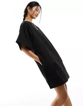 Короткое платье-футболка свободного кроя черного цвета из твила ASOS DESIGN