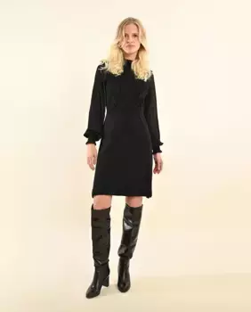 Короткое платье с длинными рукавами и деталями, связанными крючком Molly Bracken, черный