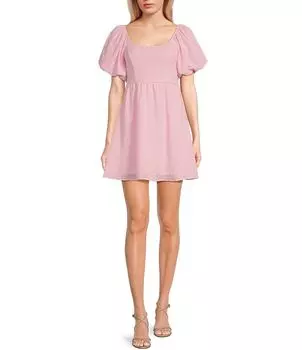 Короткое платье с текстурированными клетчатыми рукавами и бантом на спине Midnight Doll, розовый