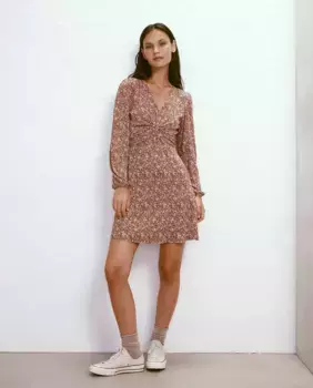 Короткое платье с V-образным вырезом и длинными рукавами Easy Wear, красный