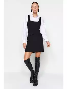 Короткое платье trendyol, черный
