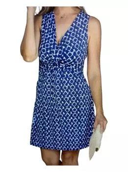 Короткое платье Twist в Axon Veronica M