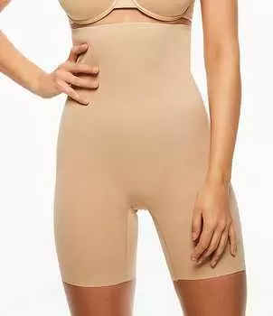 Корректирующее белье для длинных ног Chantelle Basic Shaping с высокой талией, бежевый