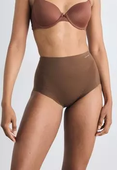 Корректирующее белье SHAPEWEAR SCULPTED FIRM MICRO BRIEF STAY PUT - Briefs Calvin Klein Underwear, кремовый