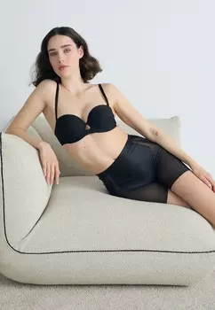 Корректирующее белье SHAPING BOOTY LIFTING Spanx, черный