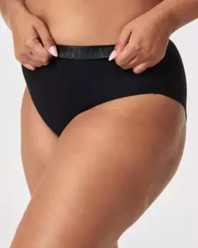 Корректирующие трусики в стиле бикини Spanx, черный