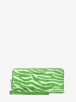 Кошелек Continental Jet Set Travel из телячьей шерсти с принтом зебры Michael Kors, зеленый