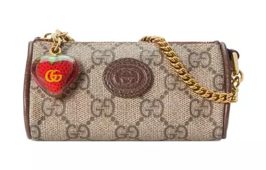 Кошелек для монет с двойной буквой G в виде клубники GUCCI