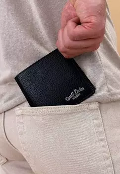 Кошелек Gusti Leder, цвет schwarz