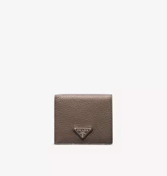 Кошелек из зернистой кожи с треугольным логотипом Prada, серый