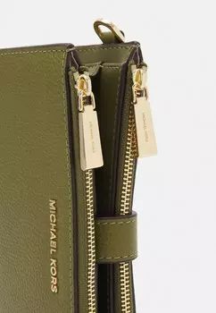 Кошелек JET SET WRISTLET MICHAEL Michael Kors, хаки