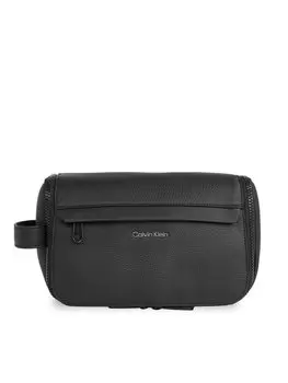 Косметичка Ck Must Washbag W/Hanger Calvin Klein, черный