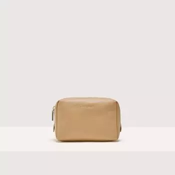 Косметичка из зерненой кожи Coccinelle TROUSSE MAXI, бежевый