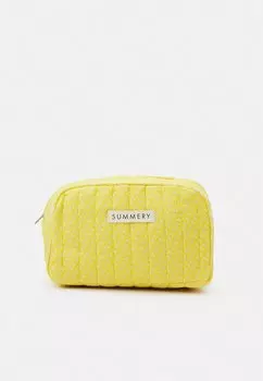 Косметичка MIO DITTY BAG SUMMERY Copenhagen, цвет vibrant yellow