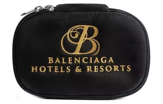 Косметичка с вышитым логотипом B Balenciaga