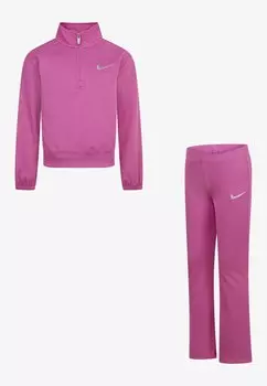 Костюм GAME MATCH SET Nike Sportswear, фуксия