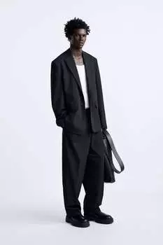 Костюмные брюки с нерегулярной отделкой ZARA, черный