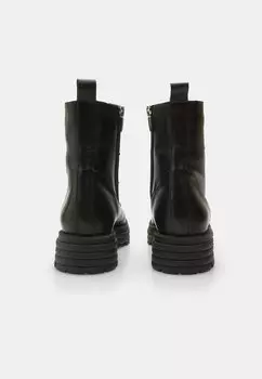 Ковбойские/байкерские ботинки по щиколотку Bata, черный