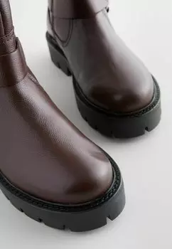Ковбойские/байкерские ботинки по щиколотку STANDARD WIDE FIT FOREVER COMFORT BUCKLE STRAP Next, красный