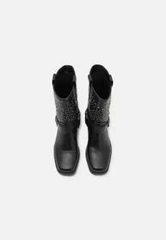 Ковбойские/байкерские сапоги XTI, черный