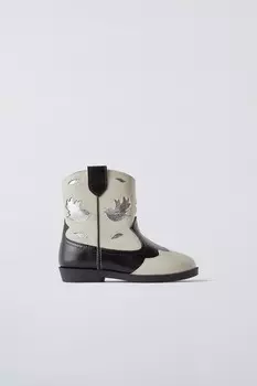 Ковбойские сапоги ZARA, экрю белый