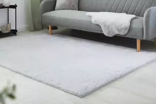Ковер LUXOR из живого меха "Novara", прямоугольный, искусственный мех, ощущение кроличьего меха, особенно мягкий глубокий ворс LUXOR living 160х230 см, цвет silber