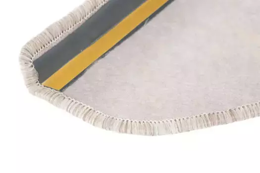 Коврик Andiamo для лестницы "Амберг", полукруглый, высокая-низкая структура, самоклеящийся, набор из 2 или 15 шт 28х65 см, цвет creme